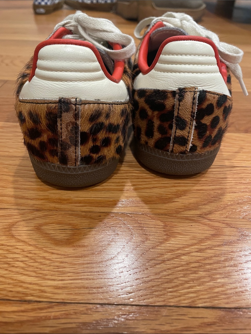 Adidas. Samba OG red leopard 7 - Picture 3 of 5